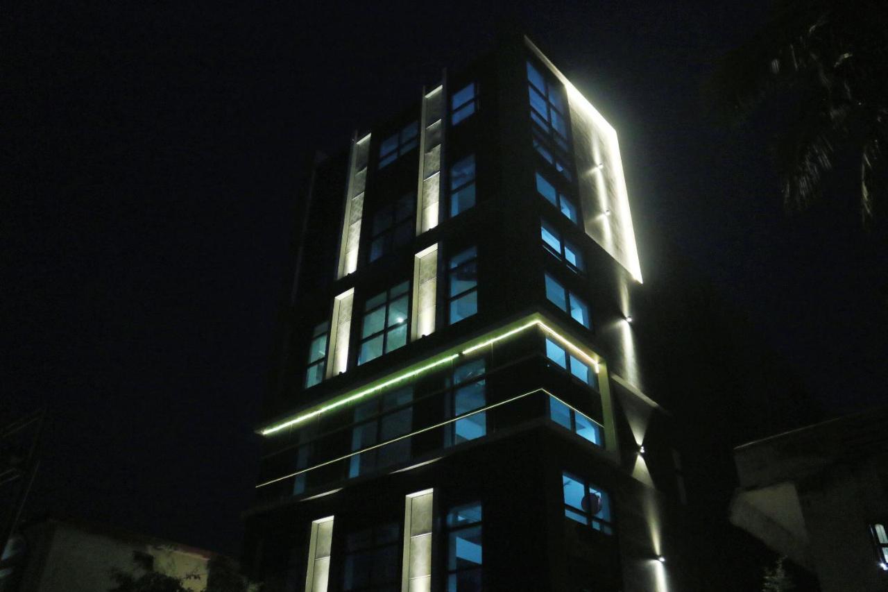 Hotel Sm Hives Bhubaneswar Exterior foto